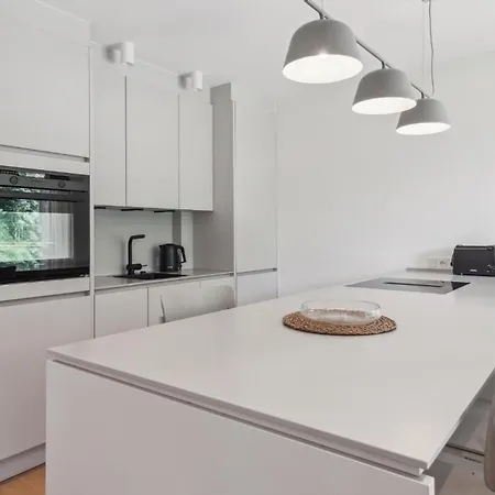 2 Bedroom Stunning In Lejlighed *